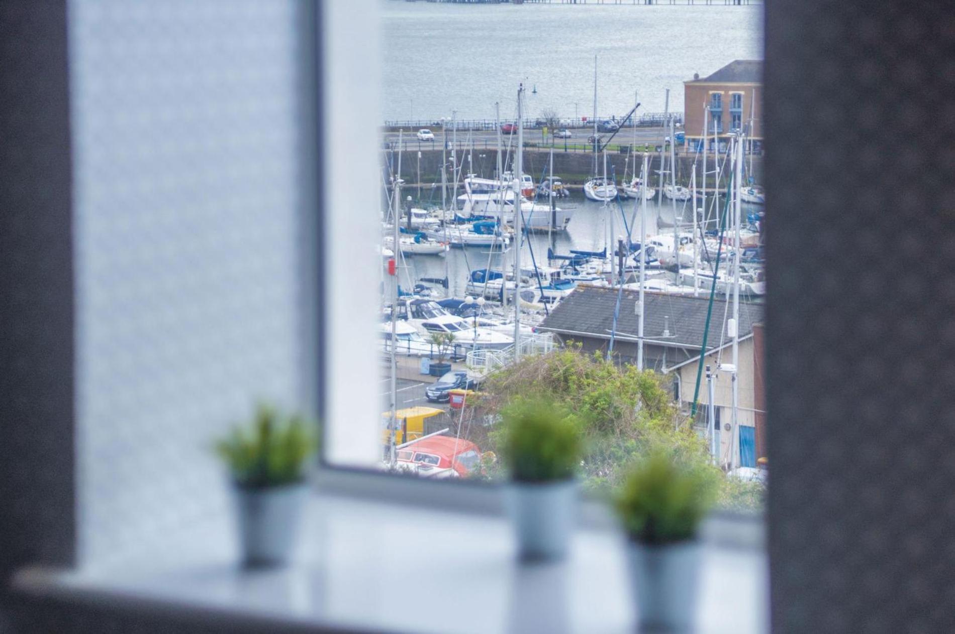 Beach Haven Hideout - 2 Bedroom - Milford Haven Eksteriør bilde