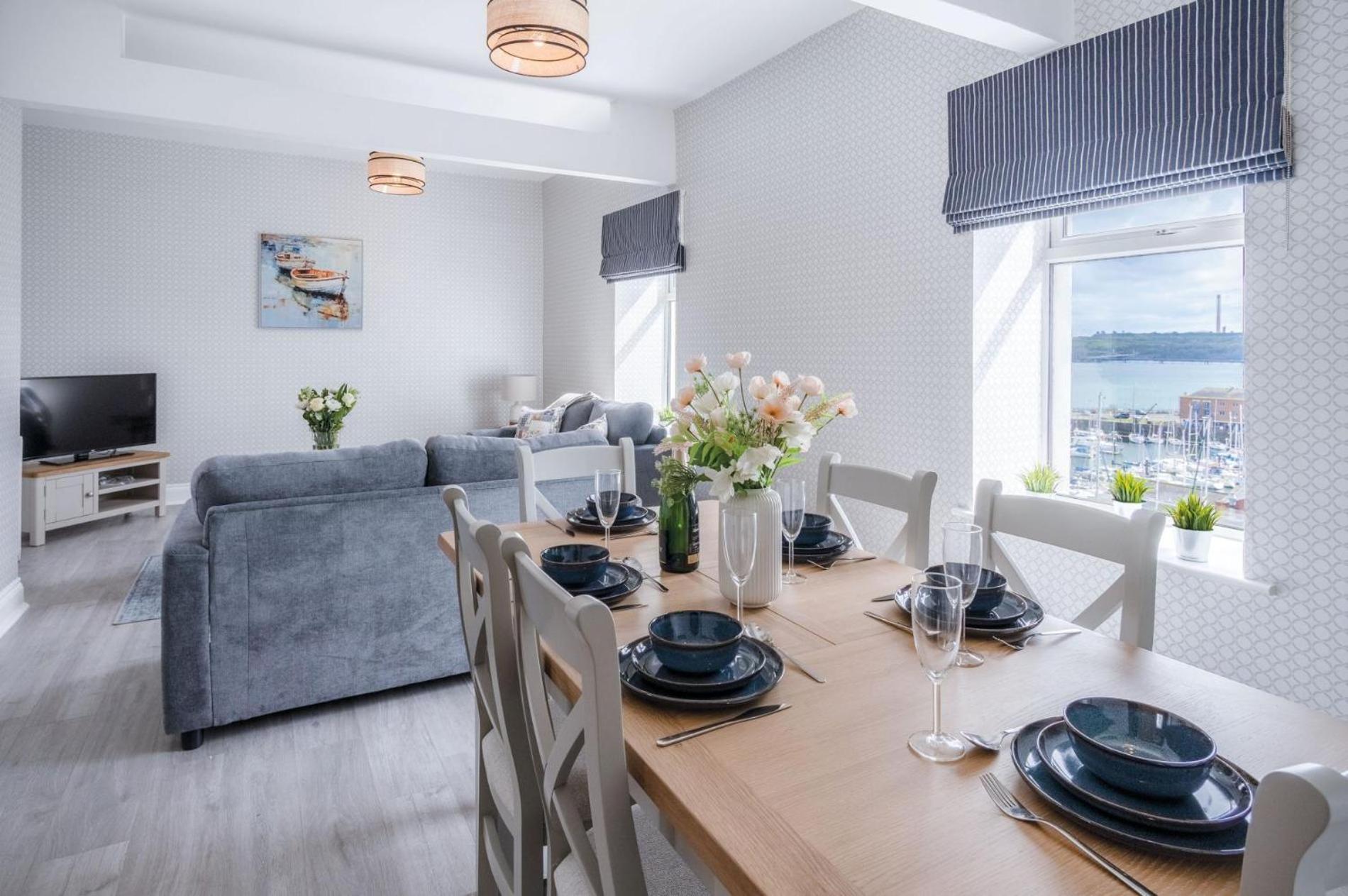 Beach Haven Hideout - 2 Bedroom - Milford Haven Eksteriør bilde